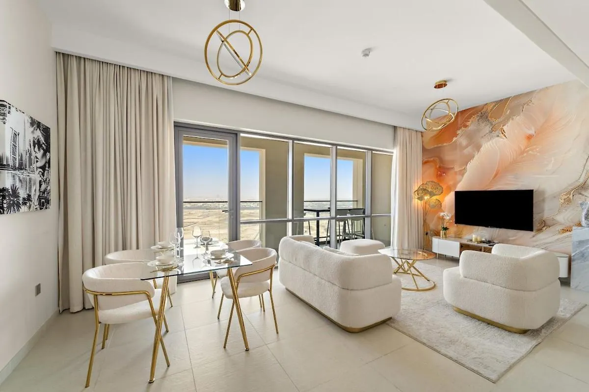 First Class 2Br Sun, Views & Serenity Dubai Apartment