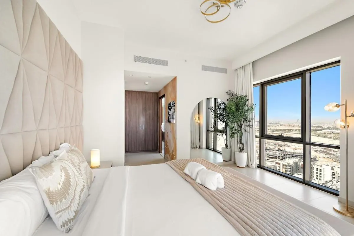 First Class 2Br Sun, Views & Serenity Dubai
