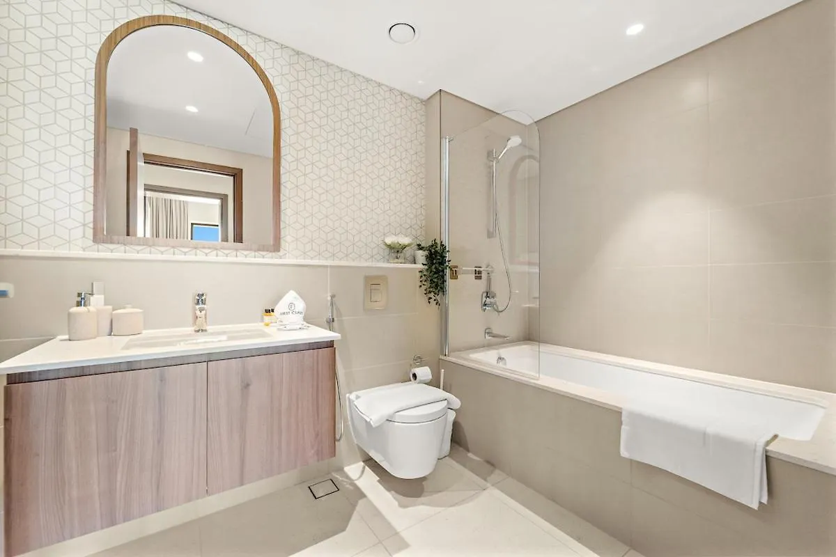 First Class 2Br Sun, Views & Serenity Dubai
