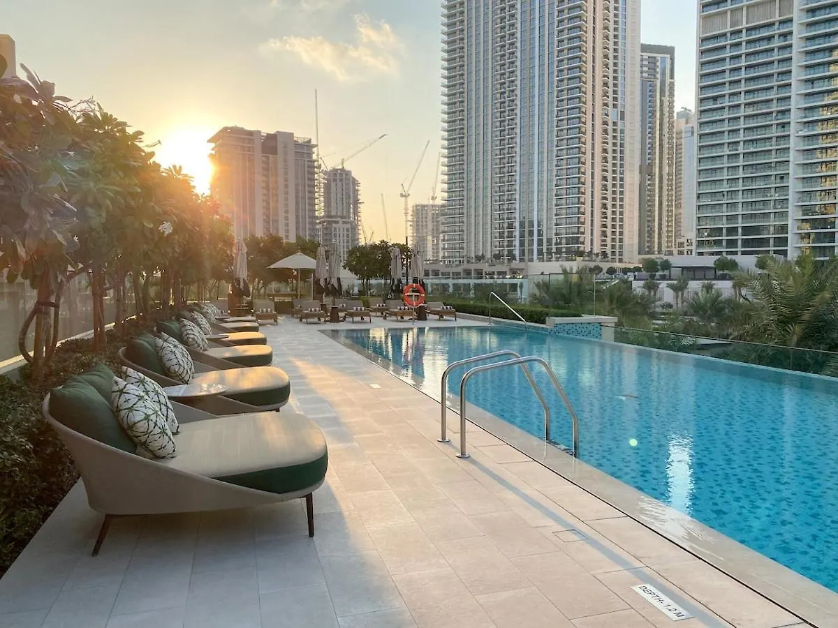 First Class 2Br Sun, Views & Serenity Dubai Lägenhet